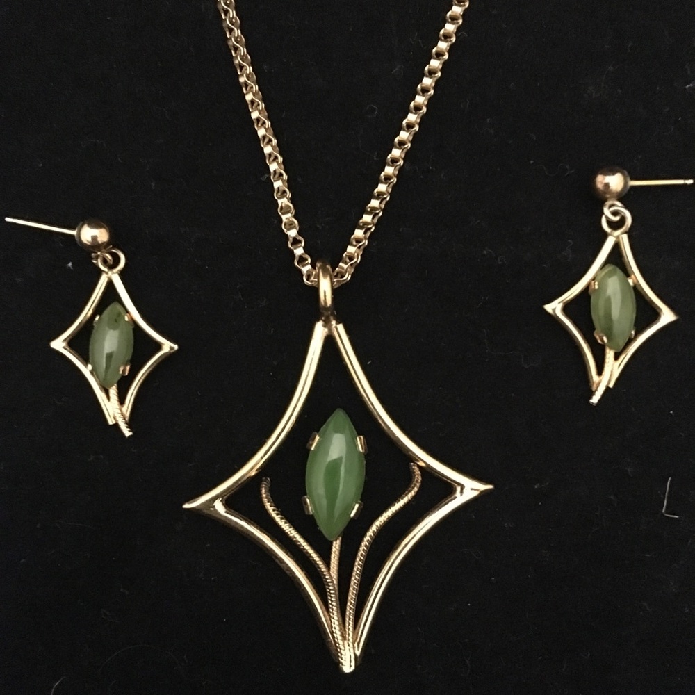 Golden Era Necklace and Earrings